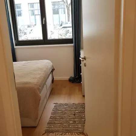 Luxi Luxurioeses Mit Terrasse Und Garten Mitten In *