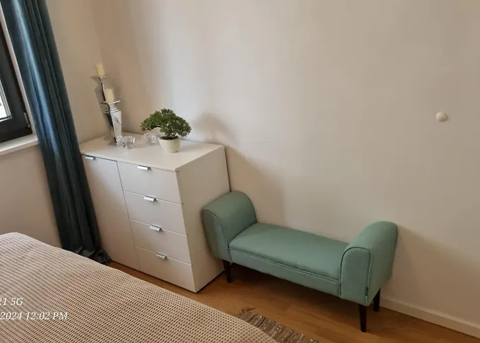 Luxi Luxurioeses Mit Terrasse Und Garten Mitten In برلين